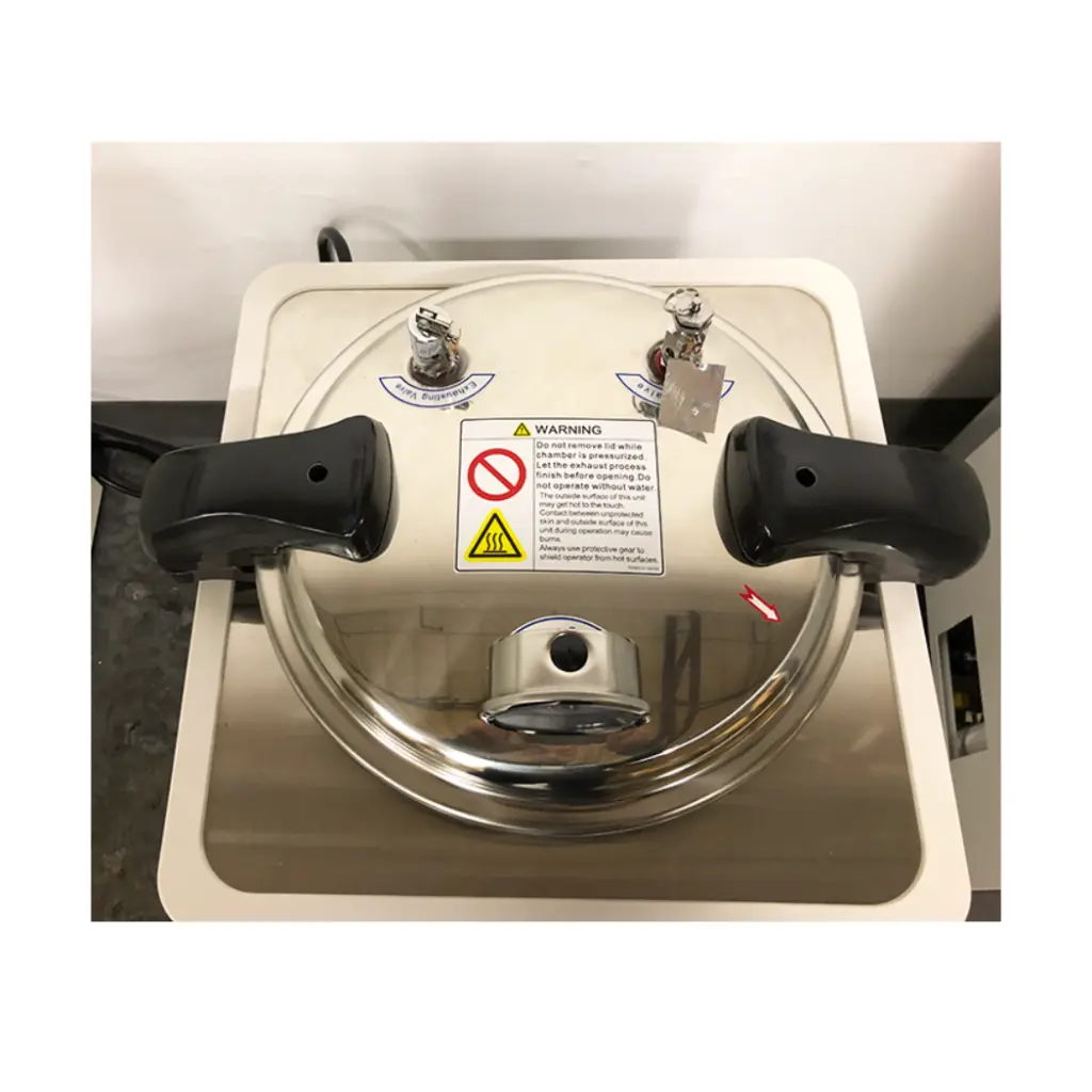 Yamato SK Series Compact Steam Sterilizers & Autoclaves(3).webp